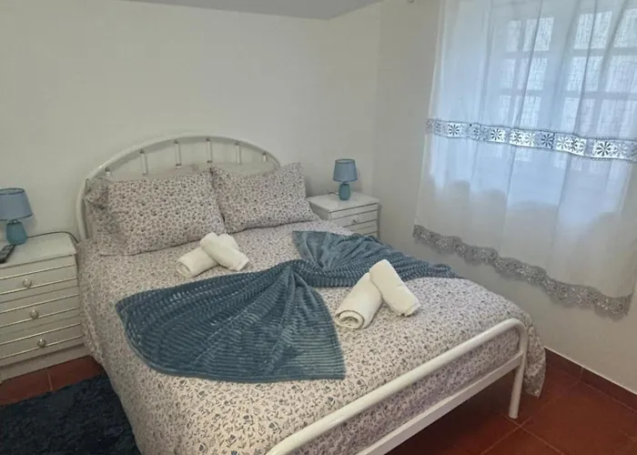 White House Piódão